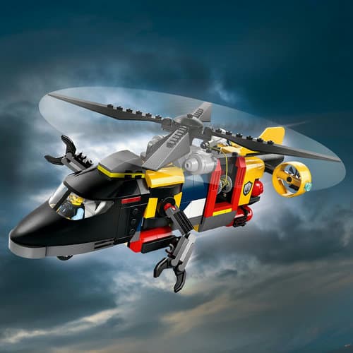 LEGO City 60462 Set featuring a Helicopter, Fire Engine and Submarine