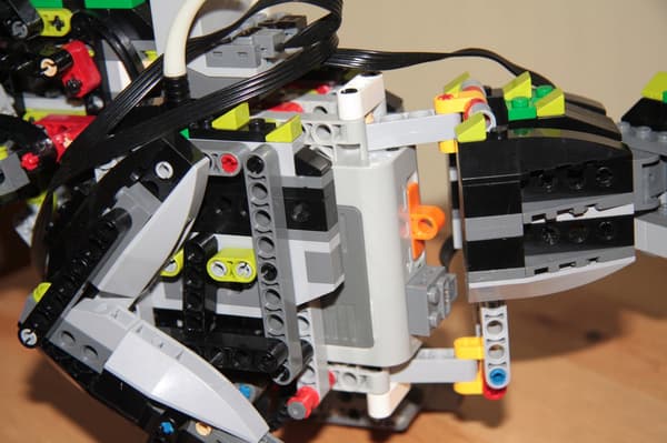 Lego Creator 4958 The Voracious Dinosaur