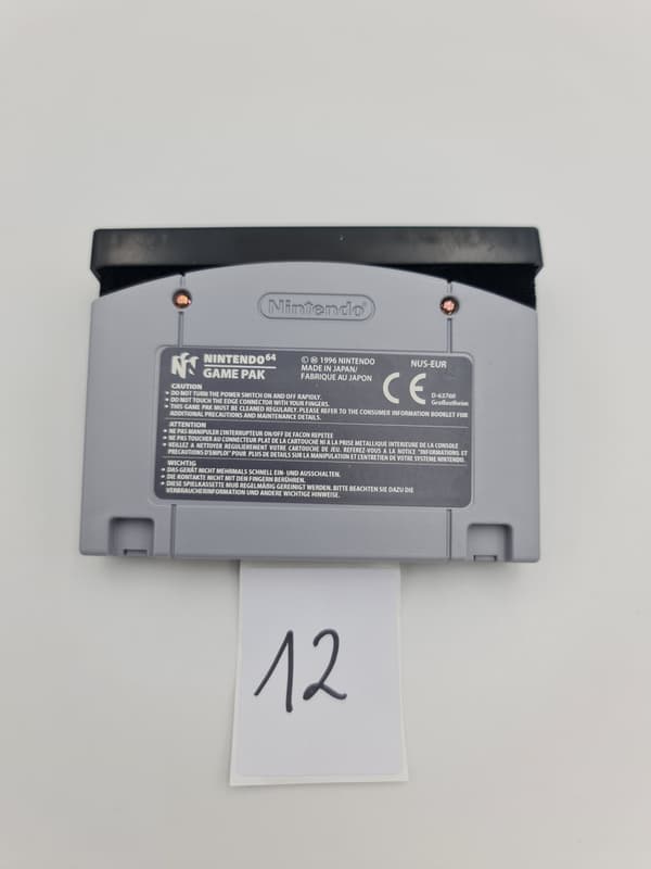 NINTENDO 64 PILOT WINGS 64 CARDBOARD BOX PAL VERSION