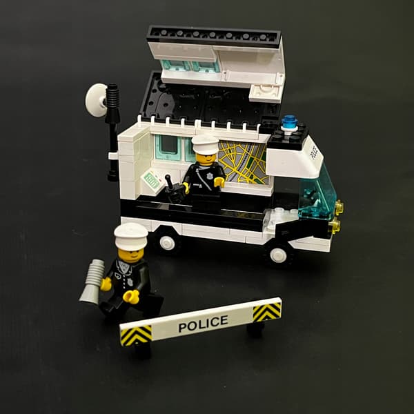 6676 LEGO Police Command Vehicle