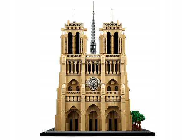 LEGO Architecture 21061 Notre-Dame in Paris