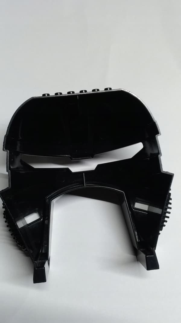 130d. LEGO 53394 Kiril Large Mask – Black