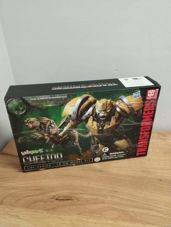 Hasbro Cheetor multi-coloured plastic collectable figurine – requires assembly