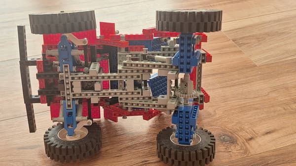 Lego 8865 – test car – a one-off from 1988, Technic range.