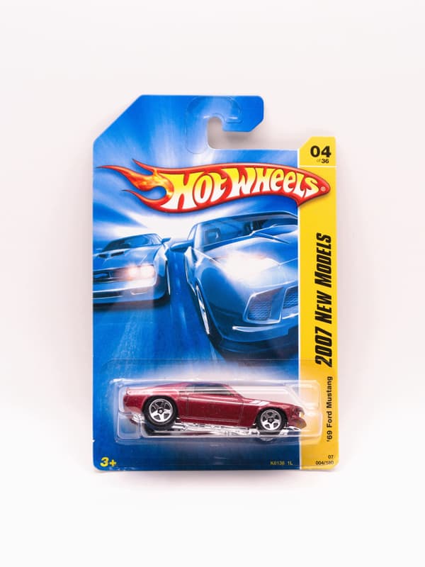 HOT WHEELS '69 Ford Mustang Red
