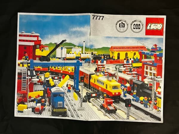 7777 LEGO Book of Ideas