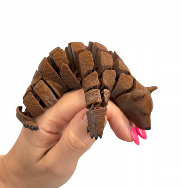 3D realistic brown bear figurine, posable, gift, toy