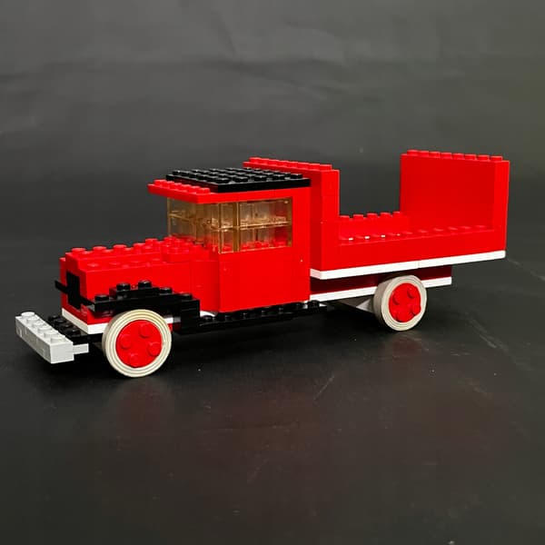 317 LEGO Truck