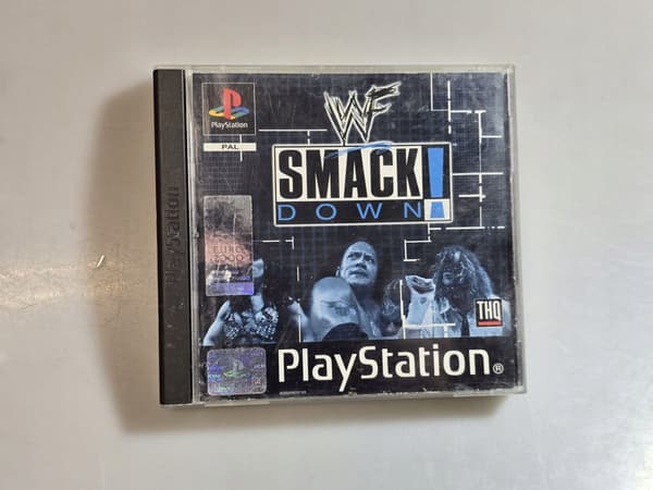 WWF SMACKDOWN! PS1