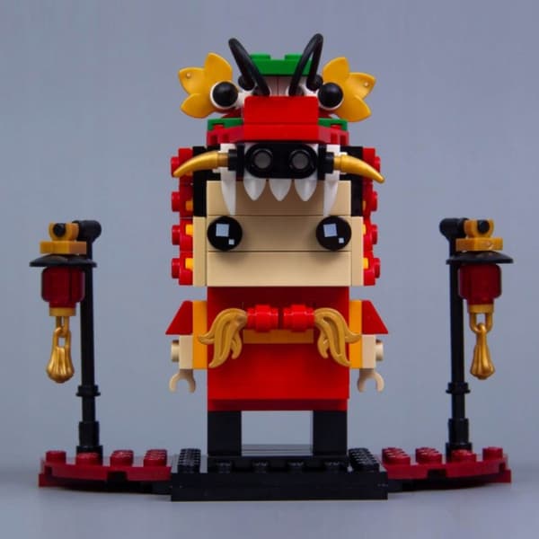 LEGO BRICKHEADZ SET - 40354 - BOY PERFORMING THE DRAGON DANCE