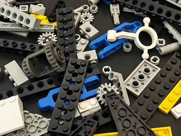8880 LEGO Super Car