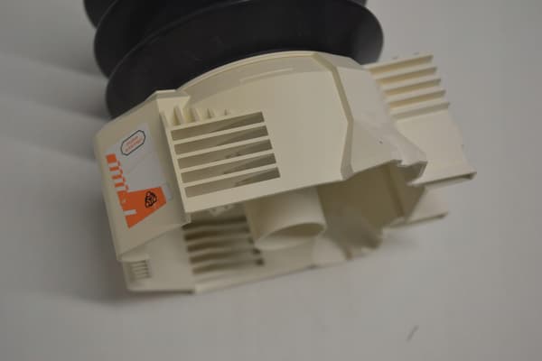 Lego Pump 30584c01pb01 from set 7691 7690