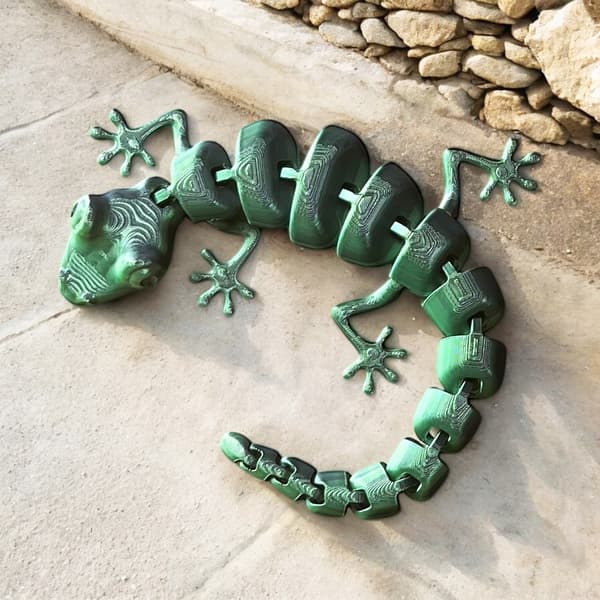 40cm decorative figurine – MOVING 3D lizard, Children’s Day gift