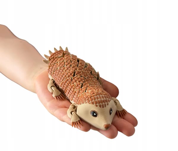 Baby 3D Armoured Ship – segmented, movable figurine | stress-relief gadget