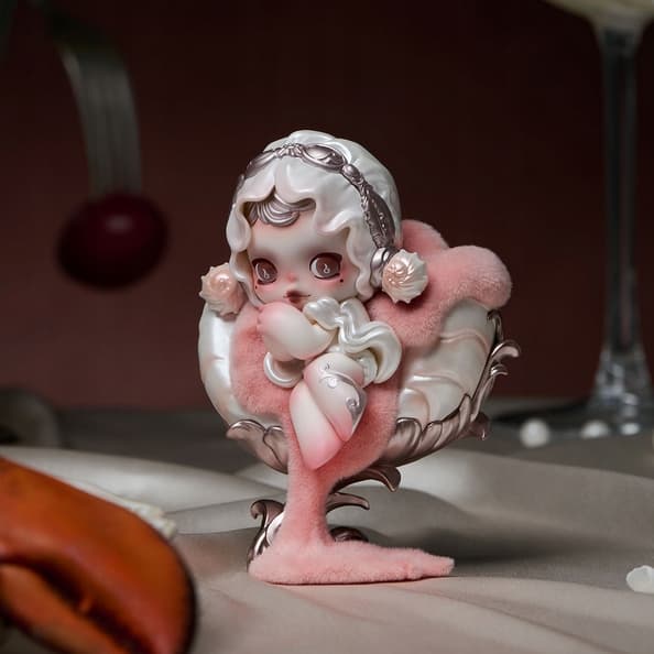 ORIGINAL POPMART SKULLPANDA 'The Feast Begins' Blind Box Figure