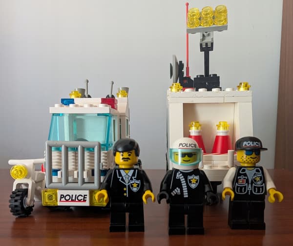 Lego 6348 Police Command Centre