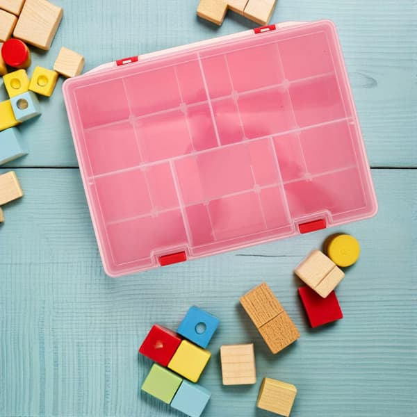 MULTI-COMPARTMENT STORAGE BOX FOR HANDHELD ITEMS AND EQUIPMENT WITH