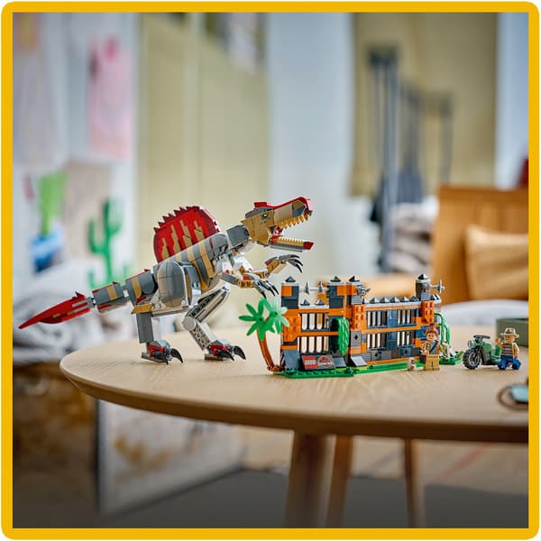 LEGO Jurassic World: Spinosaurus Escape 77982