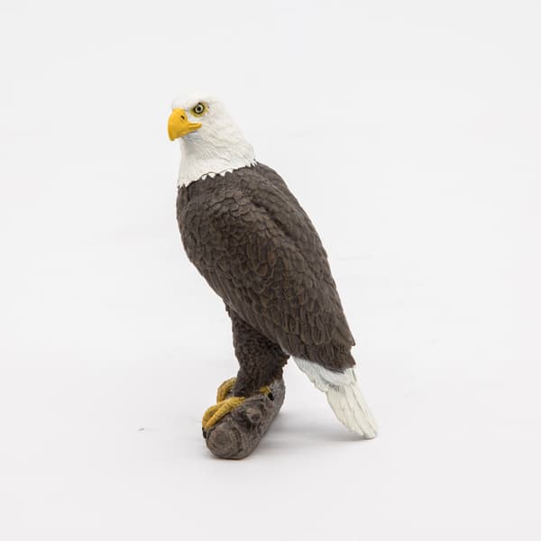WHITE-TAILED EAGLE [FIGURINE]
