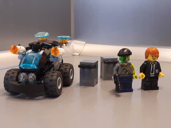 LEGO 70160 Riverside Raid