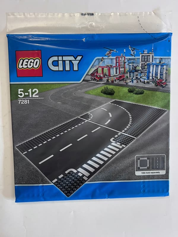 LEGO 7281 City Crossroads and Bend Model Set