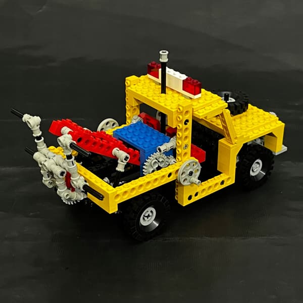 8846 LEGO Tow Truck