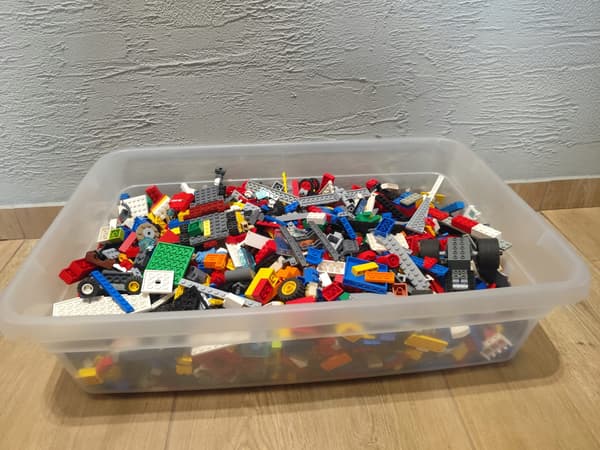 Lego Mix bricks, 4.4 kg, V7
