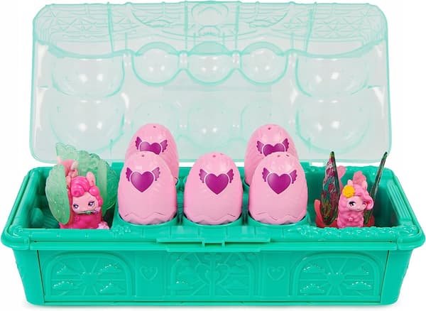 Hatchimals Llama Family Rainbow-Cation Egg Figure Set by Spin Master