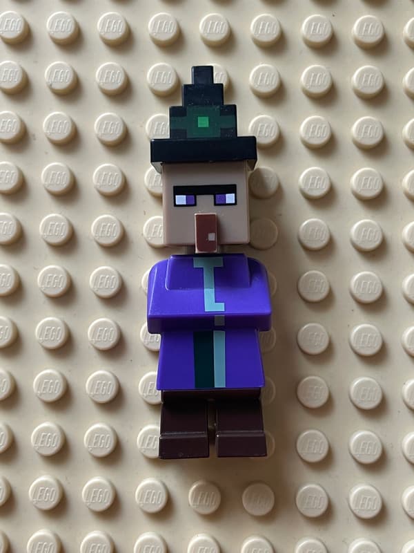 LEGO MINECRAFT FIGURE – WITCH No. min046