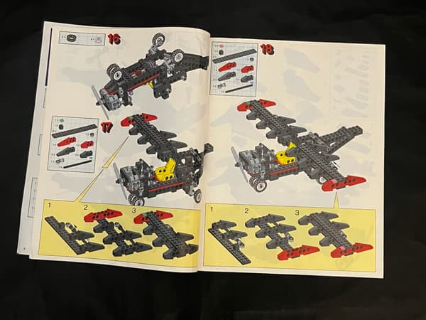 8836 LEGO Instructions
