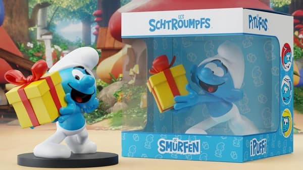 10 cm Jokey Smurf collector’s figurine with a present