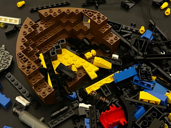 6274 LEGO Governor Broadside’s Ship