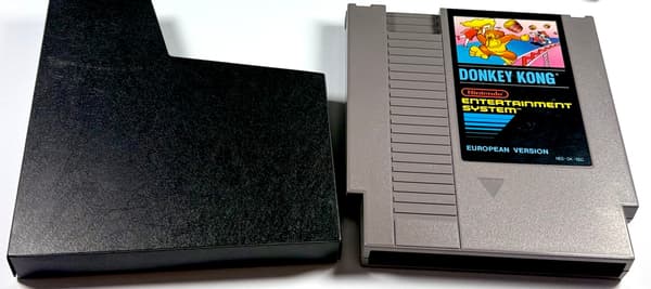 Donkey Kong (European Version) for the Nintendo NES
