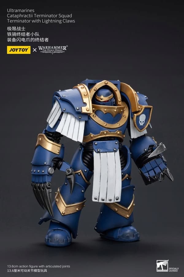 JoyToy Warhammer Ultramarines Cataphractii Terminator with Lightning Claws