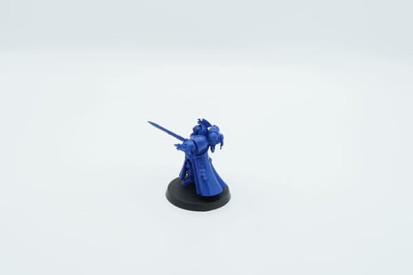 Warhammer 40k Space Marines Primaris Librarian plastic figurine