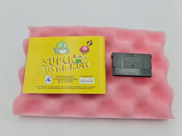 GAME BOY ADVANCE SUPER BUST A MOVE
