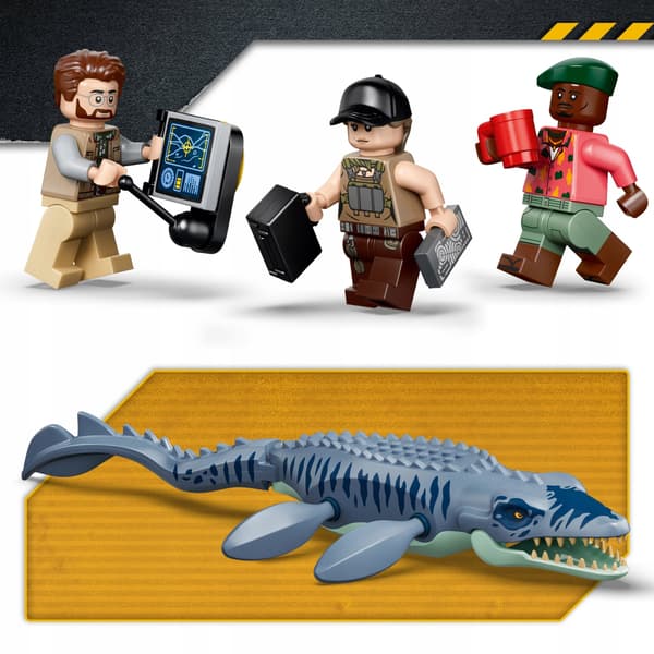 LEGO Jurassic World: Mosasaurus Attacks the Boat 77983