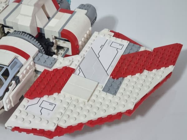 LEGO 7931 Star Wars T-6 JEDI SHUTTLE 7931 – set pieces