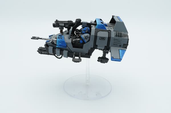 Warhammer 40k Space Marines Land Speeder Tornado plastic model