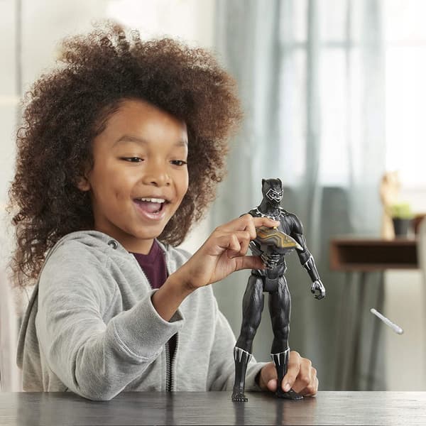 HASBRO BLACK PANTHER BLAST GEAR LAUNCHER E7388
