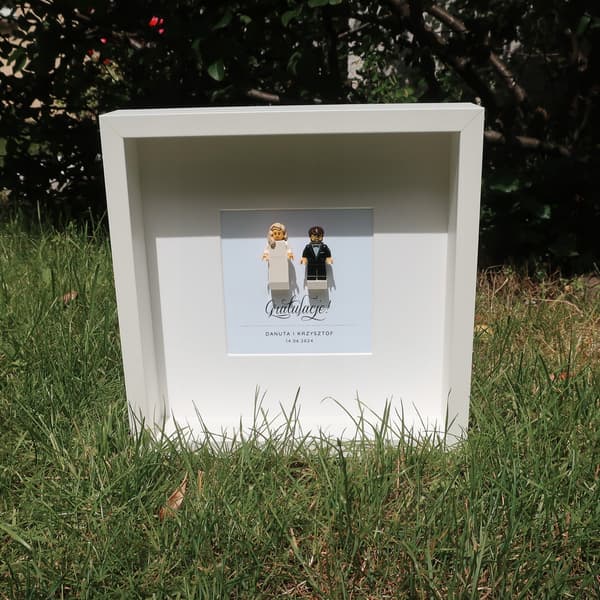 WEDDING FRAME – A WEDDING GIFT FEATURING LEGO FIGURES