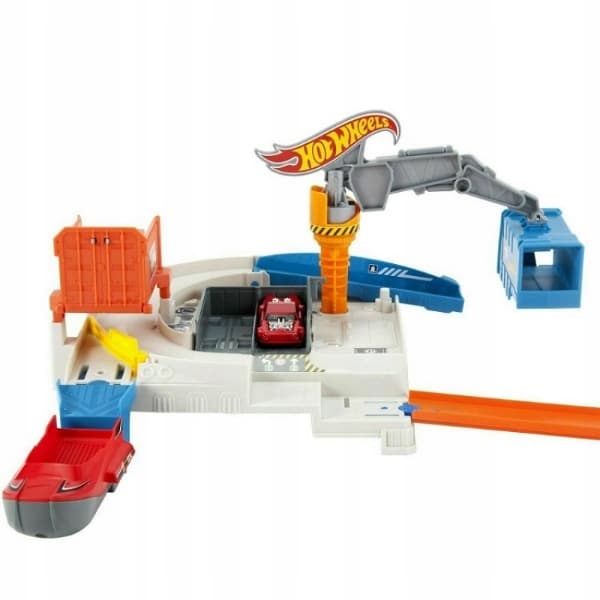 Mattel Hot Wheels ‘Escape from the Harbour’ Set GGF90