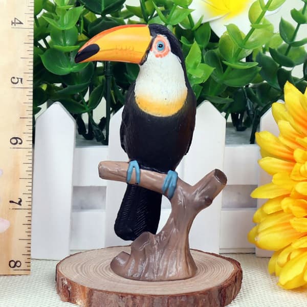 GREAT TOUCAN FIGURINE SIMULATED TOY FIGURINE