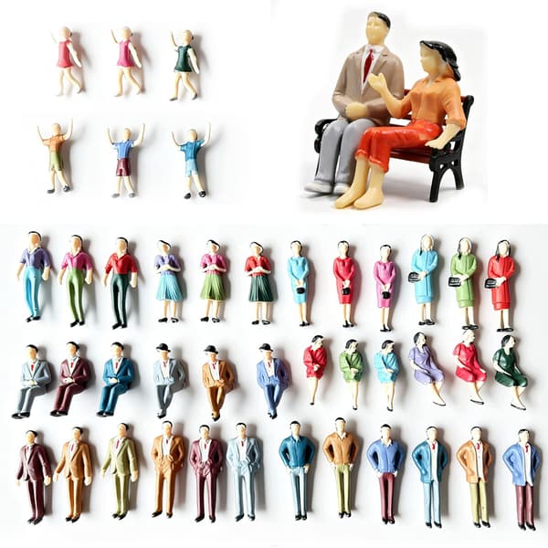 1/32-SCALE MINI FIGURES FOR DIY DECORATIONS AND SANDPITS – 42 PIECES