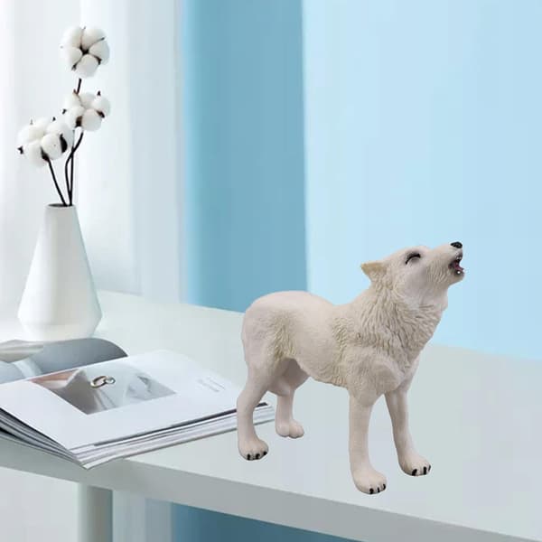 Realistic figurines: Wolves – BPA-free – Preschool Forest Scream – White Wolf