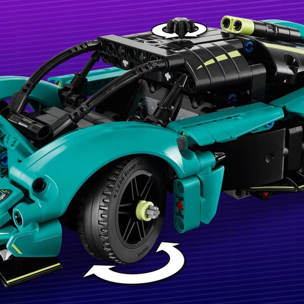 LEGO Technic 42208 Aston Martin Valkyrie