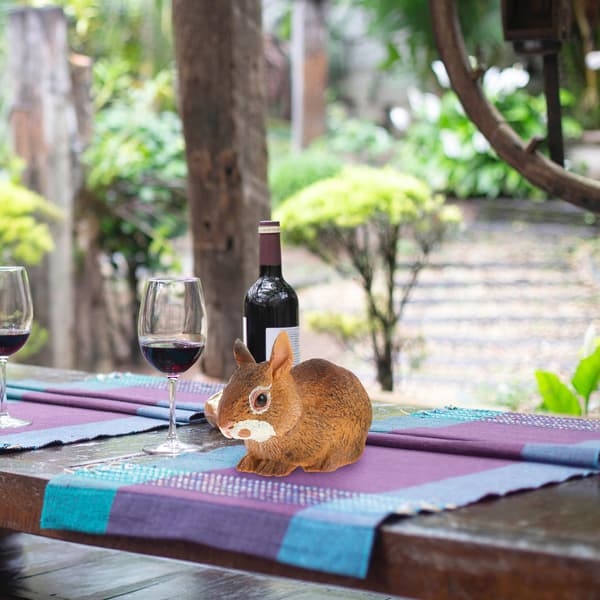 PLASTIC RABBIT MODEL – DECORATION FOR THE GARDEN AND INTERIORS
