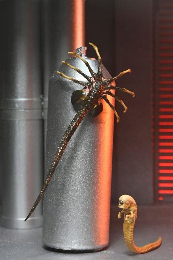 Alien: Romulus 18 cm Ultimate Xenomorph Figure XX121 by NECA