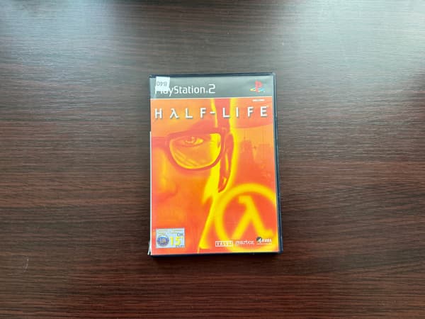 Half-Life description! PS2