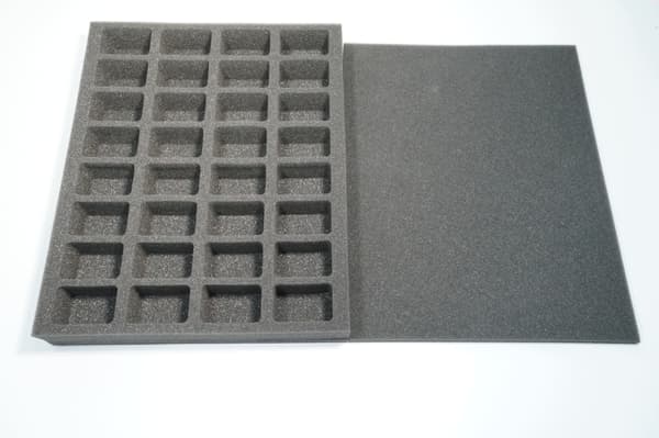 Wargaming Feldherr FSLB 150 miniatures box with foam inserts